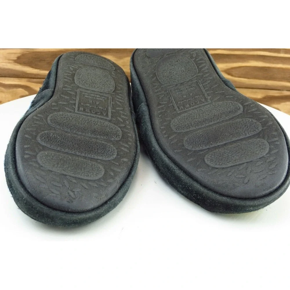 Acorn welcome shoe